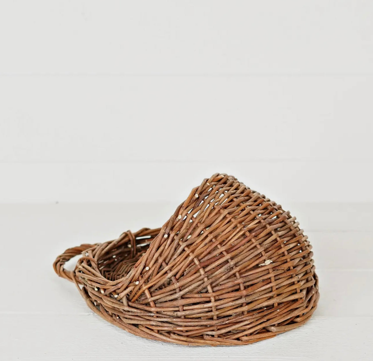 Hanging Willow Basket | Half Ring