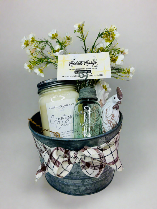 Farm Charm Gift Bucket