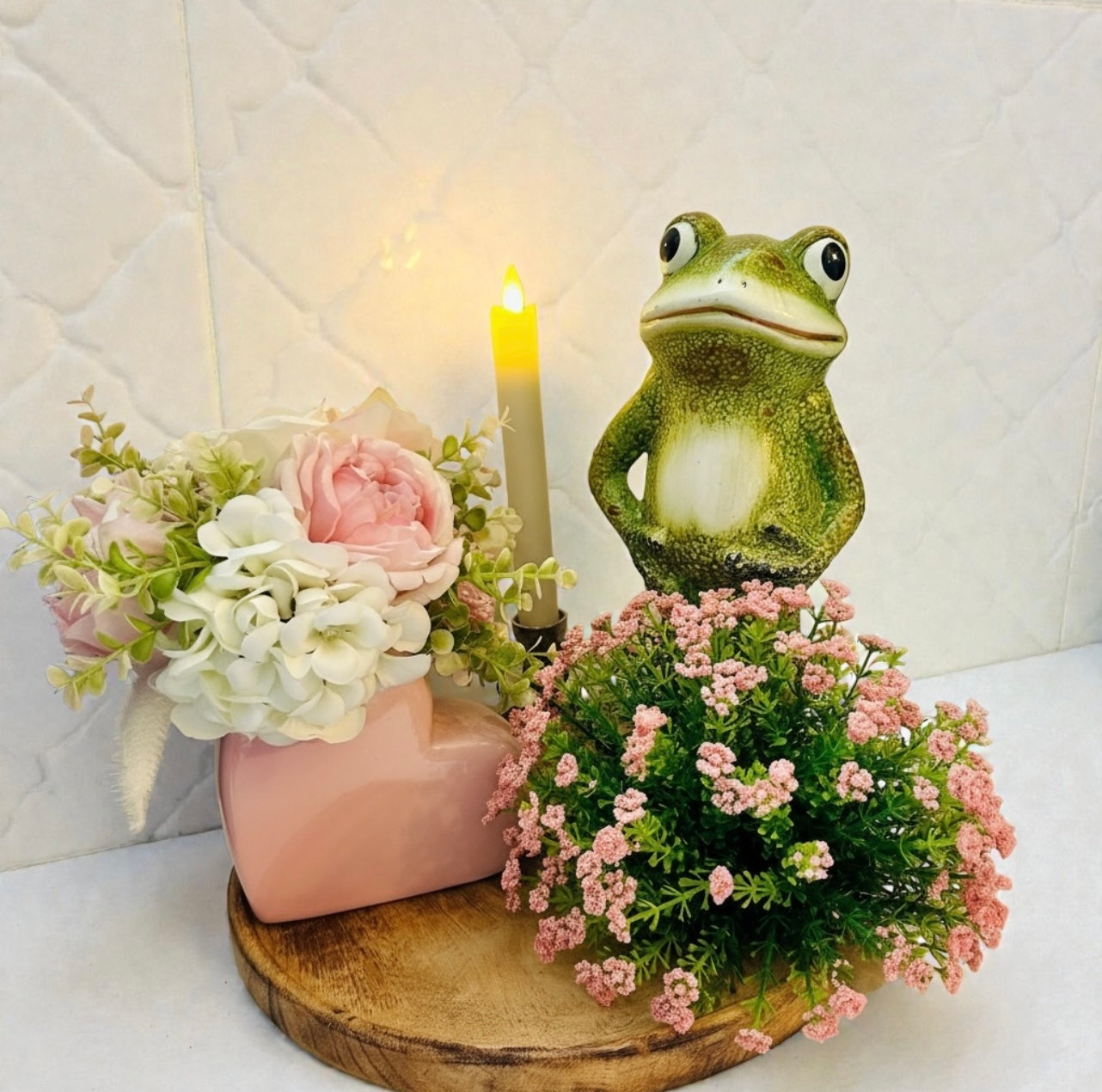 Heart & Hop Decorative Centerpiece